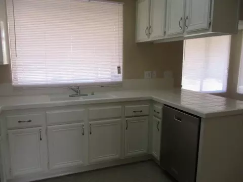 2221 Avenue R10 E, Palmdale, CA 93550 photo 9