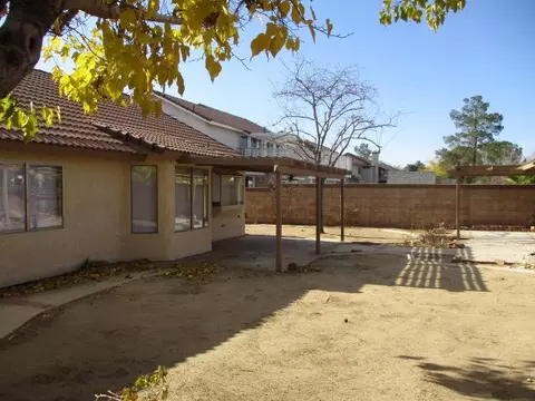 2221 Avenue R10 E, Palmdale, CA 93550 photo 12
