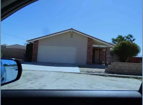 738 E Avenue K12, Lancaster, CA 93535 photo 1