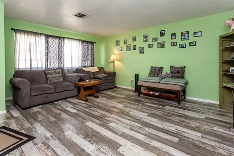 42635 W 32nd St, Lancaster, CA 93536 photo 5
