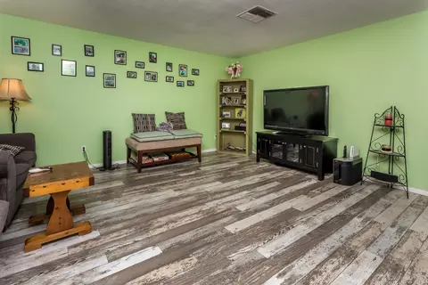 42635 W 32nd St, Lancaster, CA 93536 photo 6