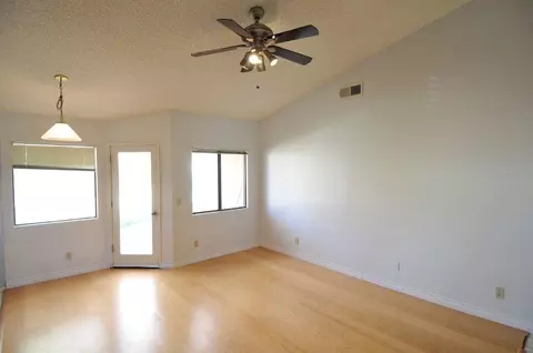 44320 Galion Ave, Lancaster, CA 93536 photo 4