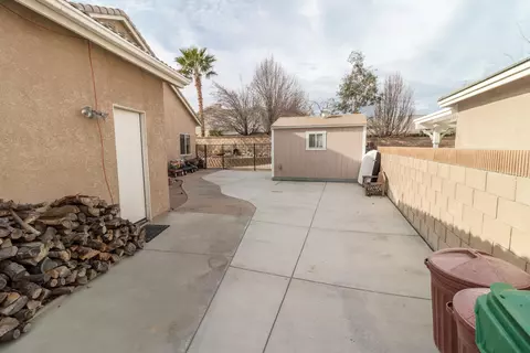 43765 Johns Ct, Lancaster, CA 93536 photo 22