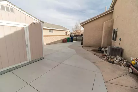 43765 Johns Ct, Lancaster, CA 93536 photo 21