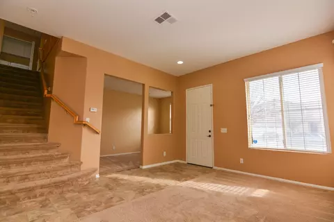 38617 Sienna Ct, Palmdale, CA 93550 photo 4
