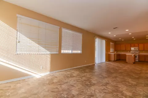 38617 Sienna Ct, Palmdale, CA 93550 photo 11