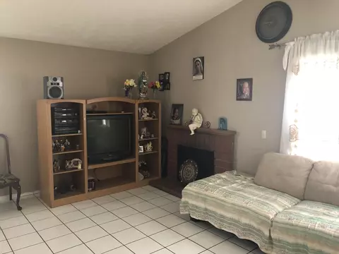 2619 Juniper Dr, Palmdale, CA 93550 photo 10