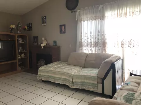 2619 Juniper Dr, Palmdale, CA 93550 photo 9