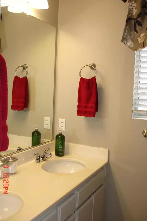 3741 Lyons, Rosamond, CA 93560 photo 14