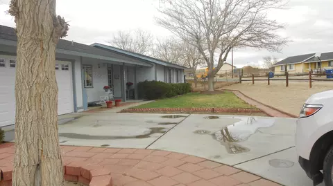 40504 E 152nd St, Lancaster, CA 93535 photo 5
