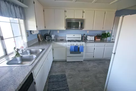 40504 E 152nd St, Lancaster, CA 93535 photo 6