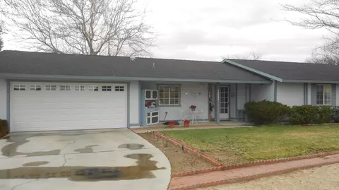 40504 E 152nd St, Lancaster, CA 93535 photo 1