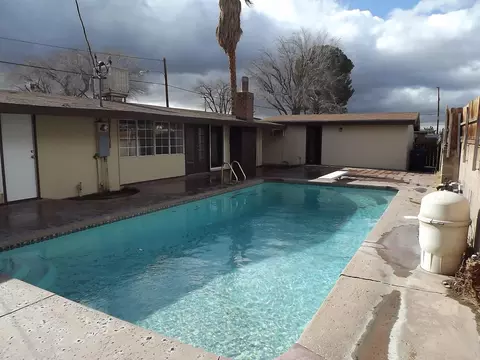 44602 E 2nd St, Lancaster, CA 93535 photo 21