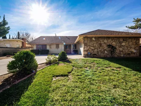 1026 E Avenue J5, Lancaster, CA 93535 photo 1