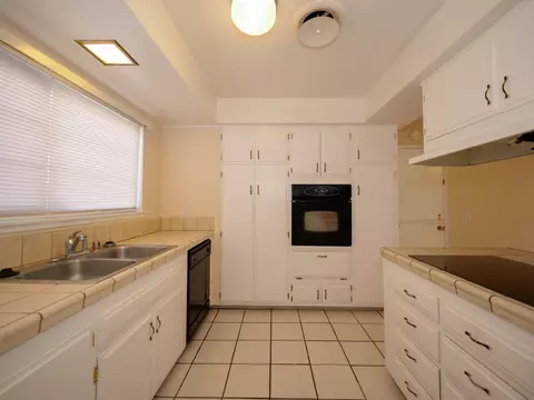 1026 E Avenue J5, Lancaster, CA 93535 photo 13