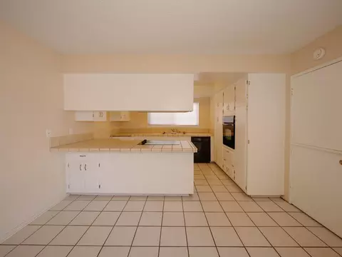 1026 E Avenue J5, Lancaster, CA 93535 photo 10