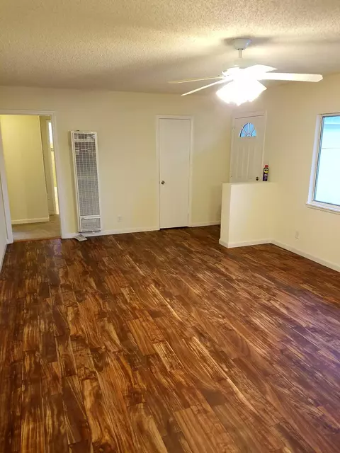 44651 E 6th St, Lancaster, CA 93535 photo 3