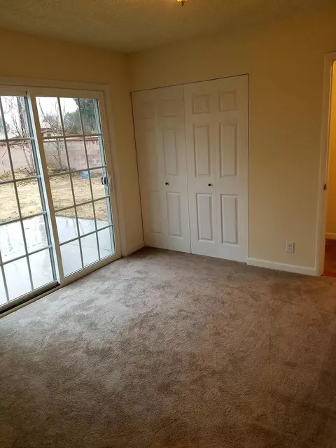 44651 E 6th St, Lancaster, CA 93535 photo 10