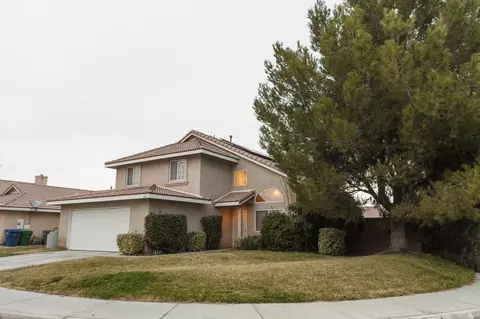 431 E Ave J12 E, Lancaster, CA 93535 photo 1