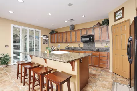 7554 Ridge View Dr, Lancaster, CA 93536 photo 10