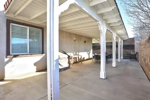 7554 Ridge View Dr, Lancaster, CA 93536 photo 25