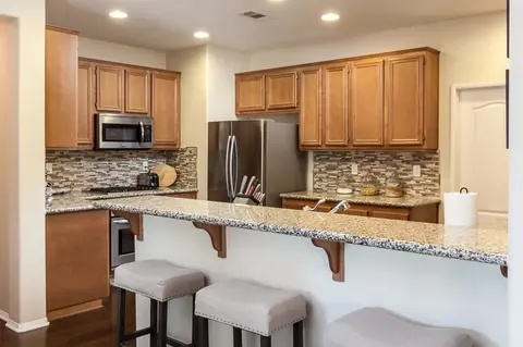 4024 Jonathon St, Lancaster, CA 93536 photo 9