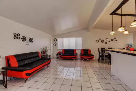 38418 32nd St E, Palmdale, CA 93550 photo 3
