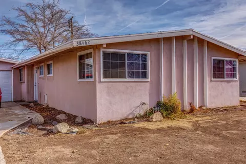 38462 32nd St E, Palmdale, CA 93550 photo 2