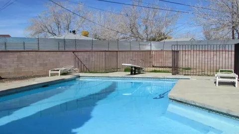 38709 33rd St E, Palmdale, CA 93550 photo 2