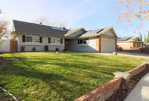 43733 Lively Ave, Lancaster, CA 93536 photo 5