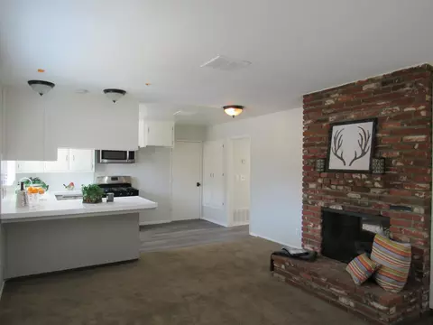 533 Heyer St, Lancaster, CA 93534 photo 4
