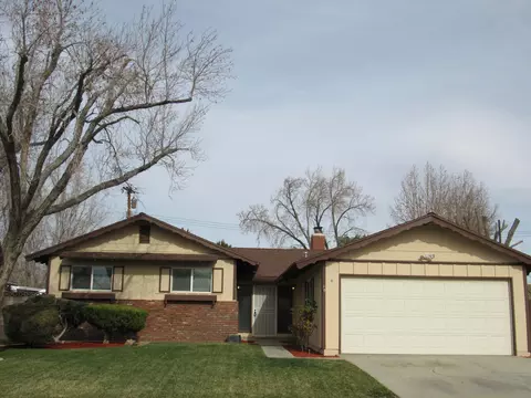 533 Heyer St, Lancaster, CA 93534 photo 1