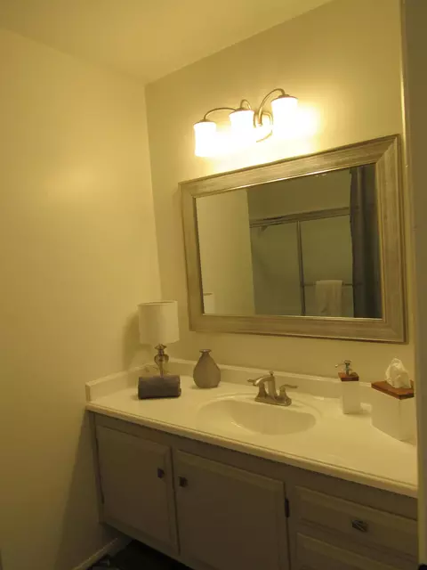 533 Heyer St, Lancaster, CA 93534 photo 9