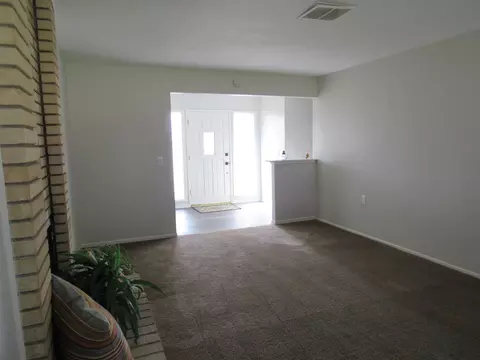 533 Heyer St, Lancaster, CA 93534 photo 7