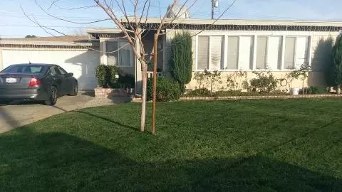 38594 Friendly Ave, Palmdale, CA 93550 photo 2