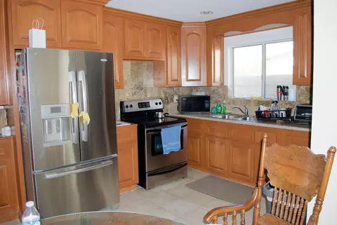 16343 Cajon St, Hesperia, CA 92345 photo 4