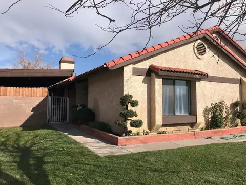 3149 Avenue S2 E, Palmdale, CA 93550 photo 2