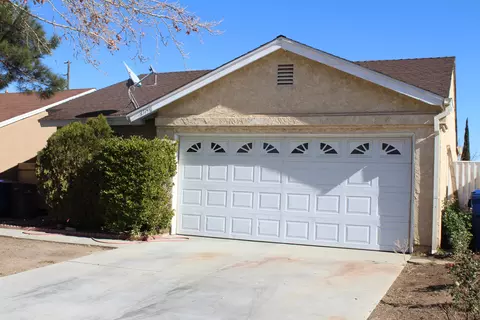 37158 26th St E, Palmdale, CA 93550 photo 5