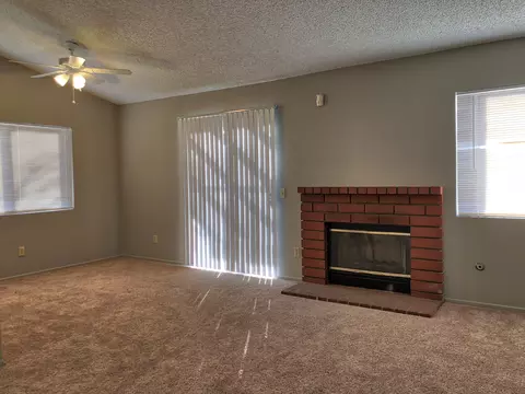 45127 Bevington Ave, Lancaster, CA 93535 photo 28