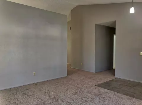 45127 Bevington Ave, Lancaster, CA 93535 photo 19