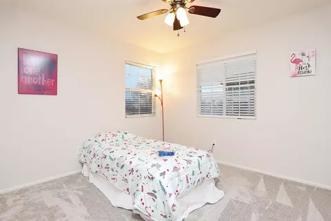 2726 E Newgrove St, Lancaster, CA 93535 photo 29