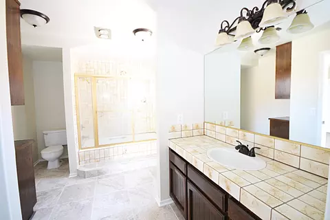 3327 Brittany Ln, Lancaster, CA 93536 photo 14
