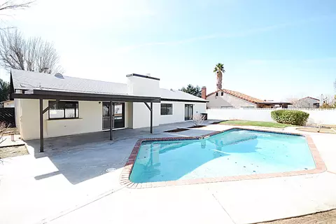 3327 Brittany Ln, Lancaster, CA 93536 photo 26