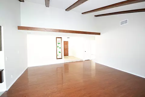 3327 Brittany Ln, Lancaster, CA 93536 photo 6