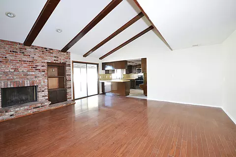 3327 Brittany Ln, Lancaster, CA 93536 photo 5