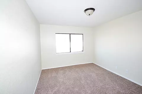 3327 Brittany Ln, Lancaster, CA 93536 photo 19
