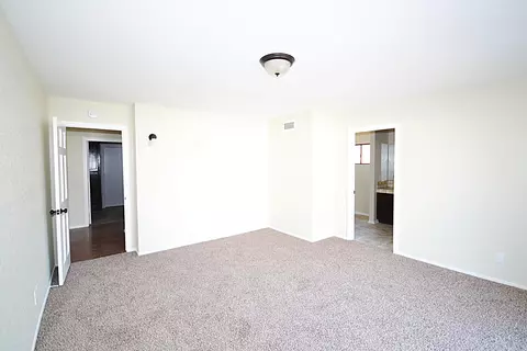 3327 Brittany Ln, Lancaster, CA 93536 photo 13