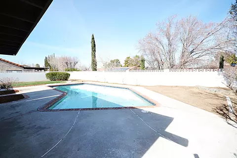 3327 Brittany Ln, Lancaster, CA 93536 photo 25