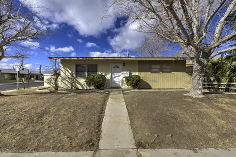 45105 Spearman Ave, Lancaster, CA 93534 photo 1