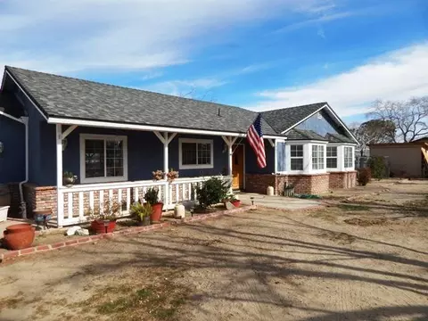 10531 E Avenue S10, Littlerock, CA 93543 photo 3